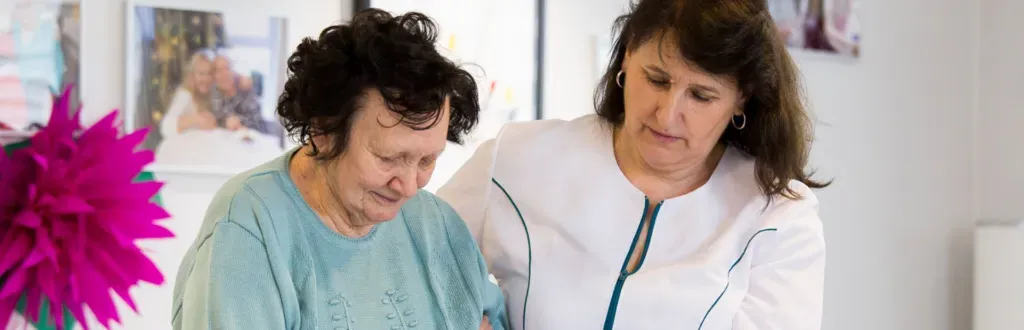 Praca w pielęgniarskiej opiece długoterminowej domowej – wyzwanie i satysfakcja